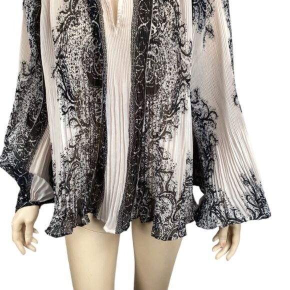 NWT Anthropologie Forever that Girl sheer pleated blouse size medium - Picture 10 of 12